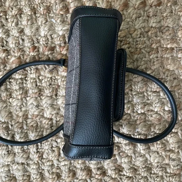 MINT Condition Vintage Etienne Aigner Mini Tweed & Leather Bag | Black Plaid - Picture 4 of 9